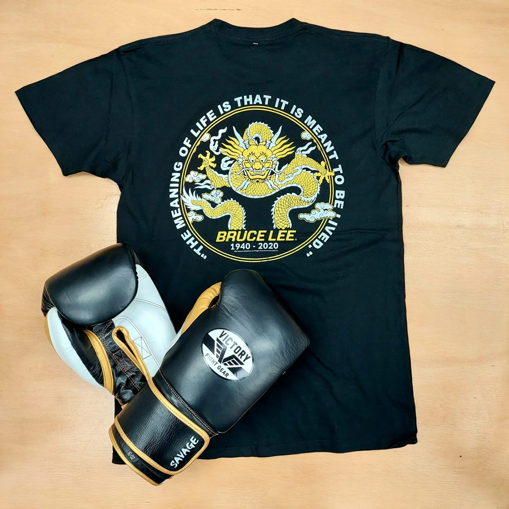 BRUCE LEE SHIRT 80TH ANNIVERSARY BLACK/YELLOW - Image 3