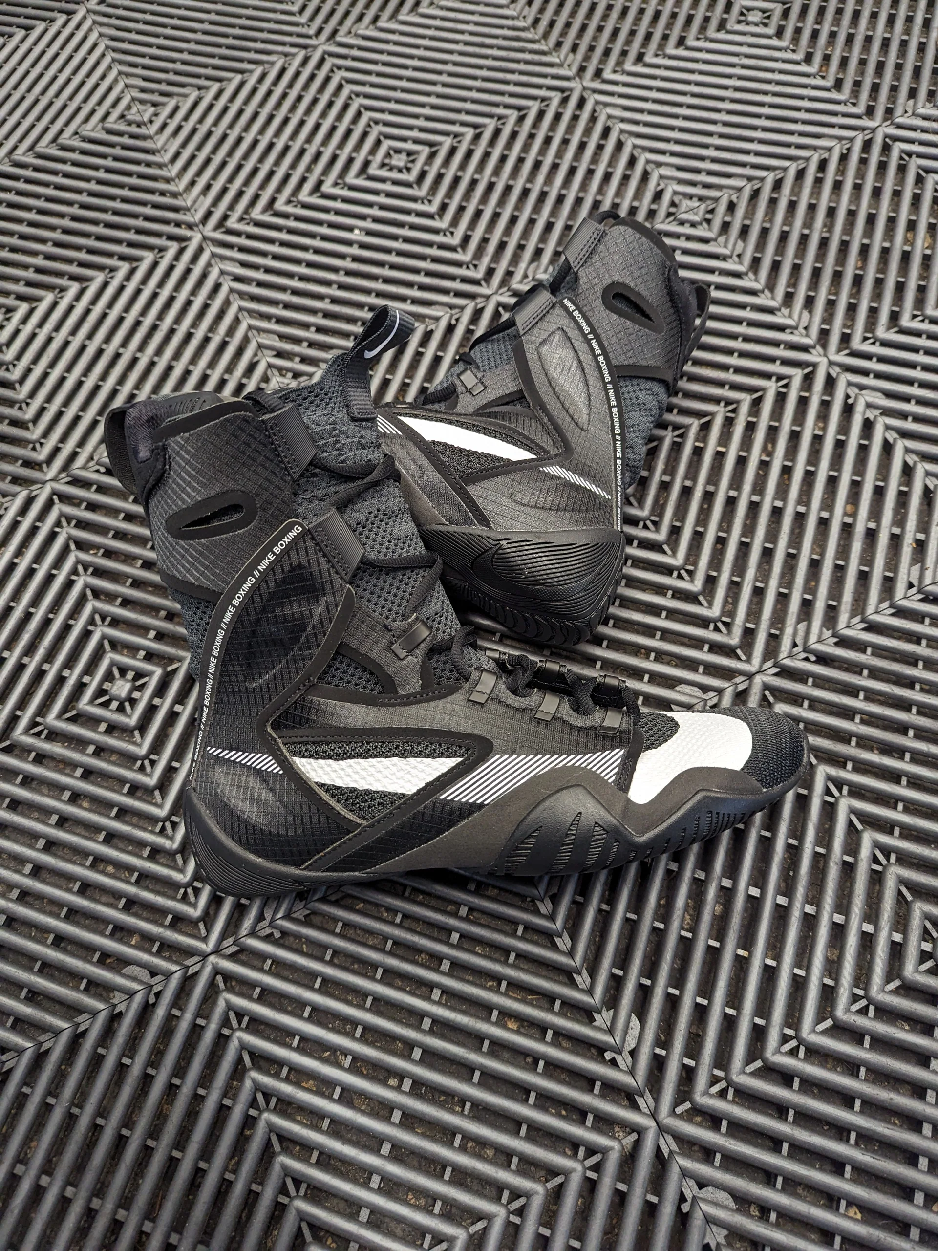 NIKE SHOES HYPERKO 2 NEW SE BLACK/WHITE - Image 6