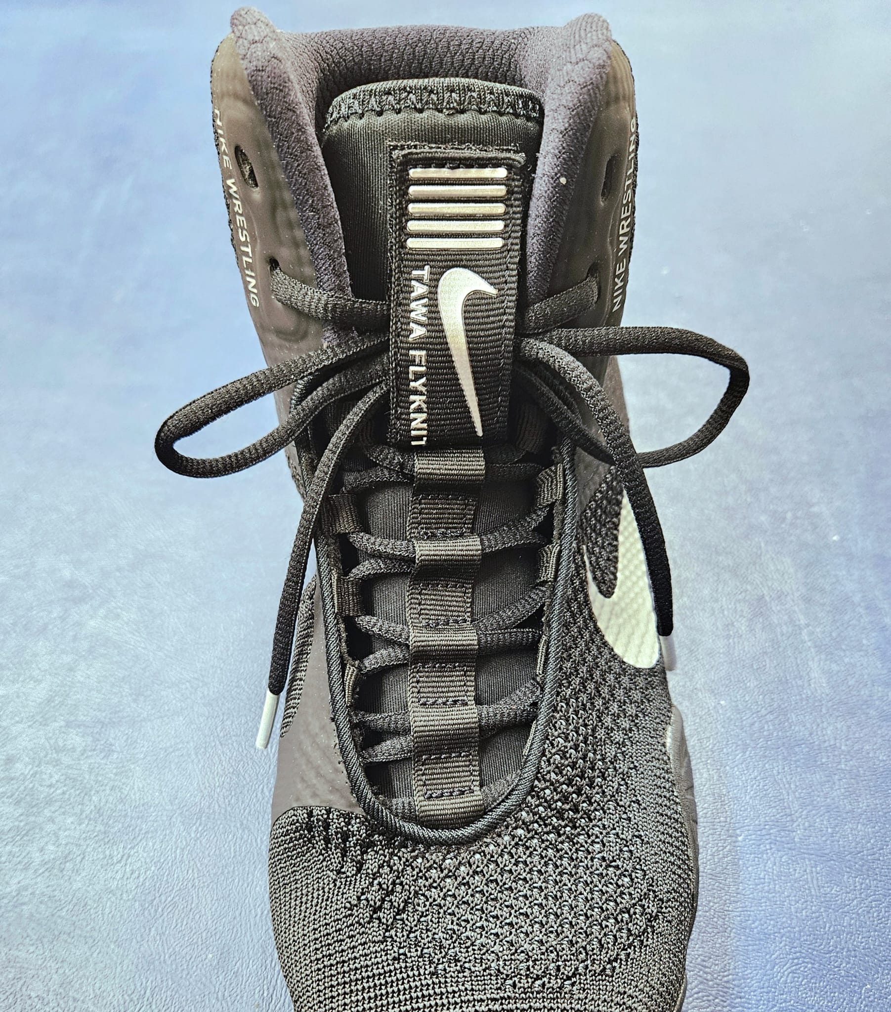 NIKE SHOES TAWA WRESTLING BLACK/SILVER - Image 6